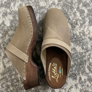 Lotta from Stockholm taupe classic clogs 41